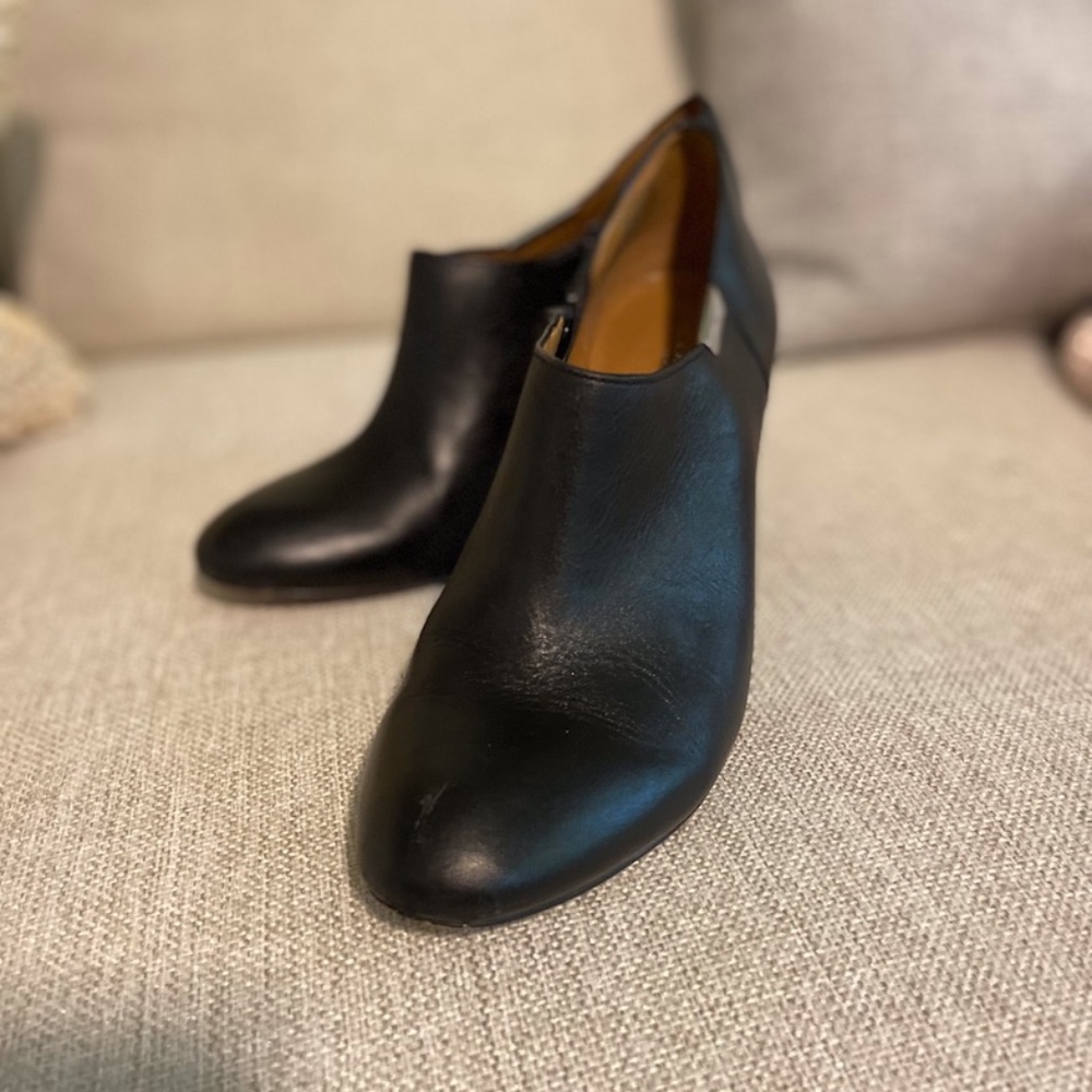 COACH Seneca Booties..Black...size 7.5